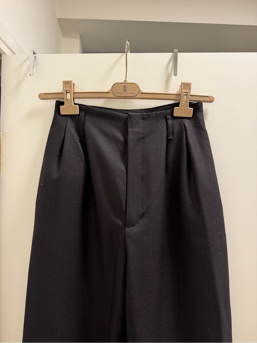 H&M Black Pleated Dress Pants with Ankle Ties - Picture 2 of 8